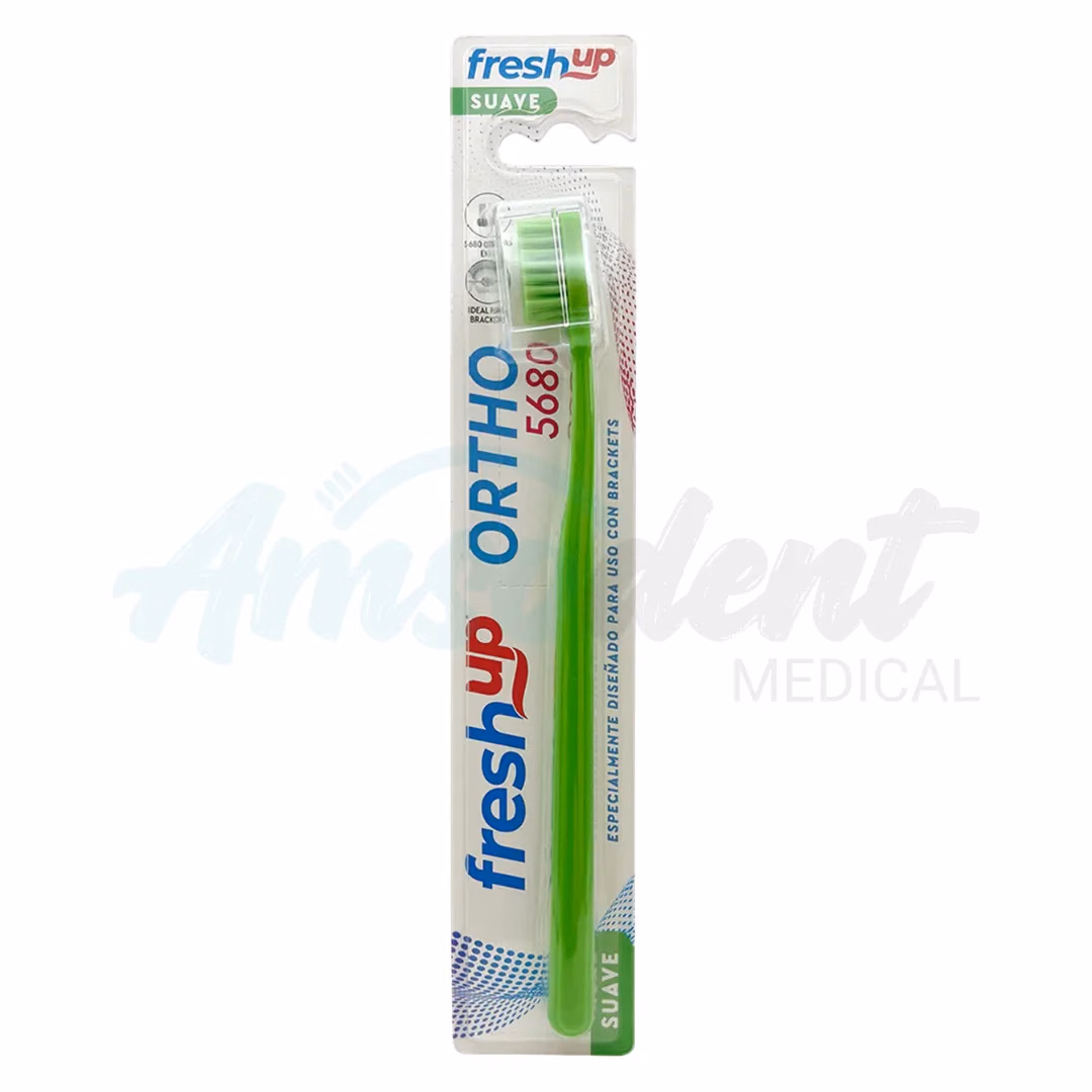 Cepillo Dental Ortho Fresh Up 5680 Cerdas con Capuchón